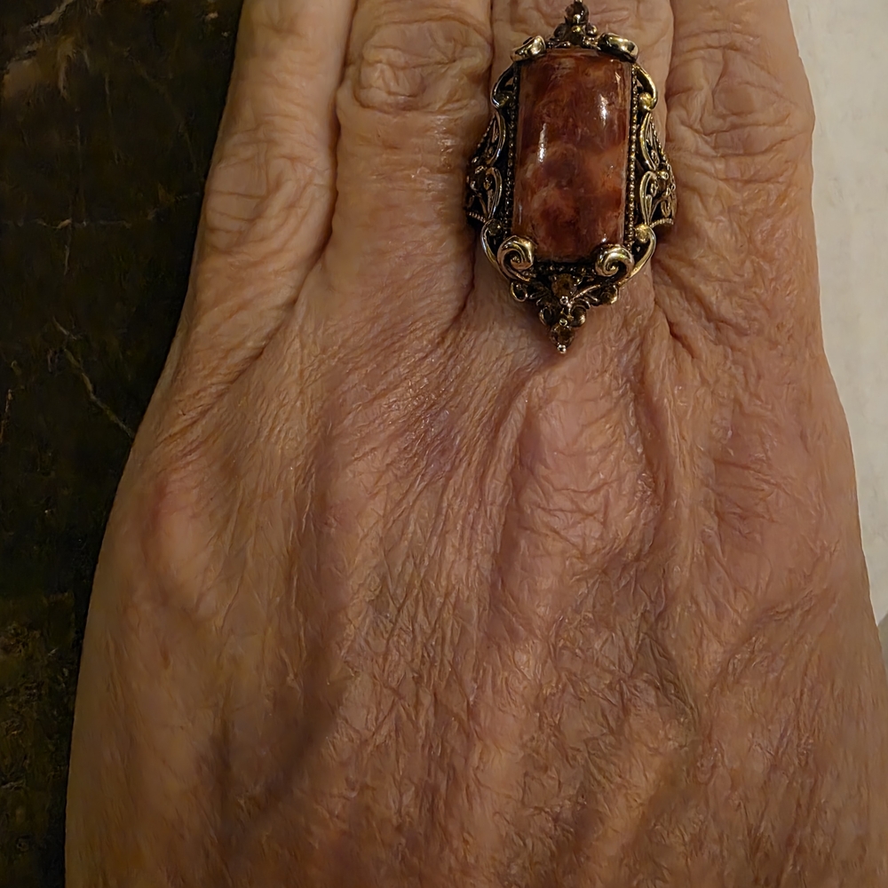 Ornate Gold and Brown Stone Ring